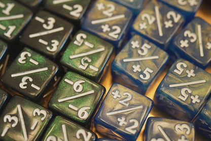 Counter Dice + / - , Magic TCG, Blue and Green Galaxy Theme, perfect for any magic the gather deck! Edh, Cedh MTG ! Great gift for nerds!