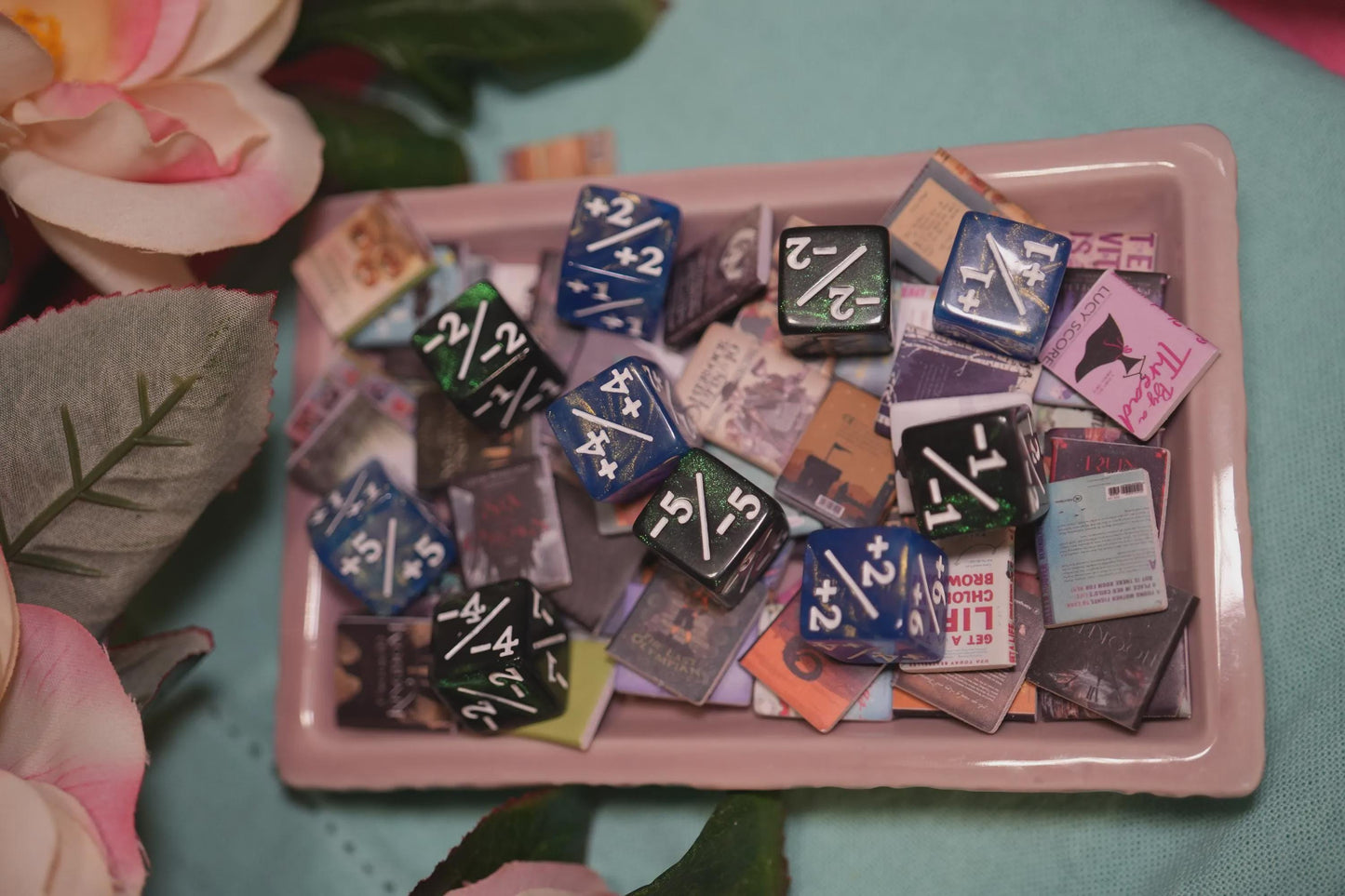 Counter Dice + / - , Magic TCG, Blue and Green Galaxy Theme, perfect for any magic the gather deck! Edh, Cedh MTG ! Great gift for nerds!