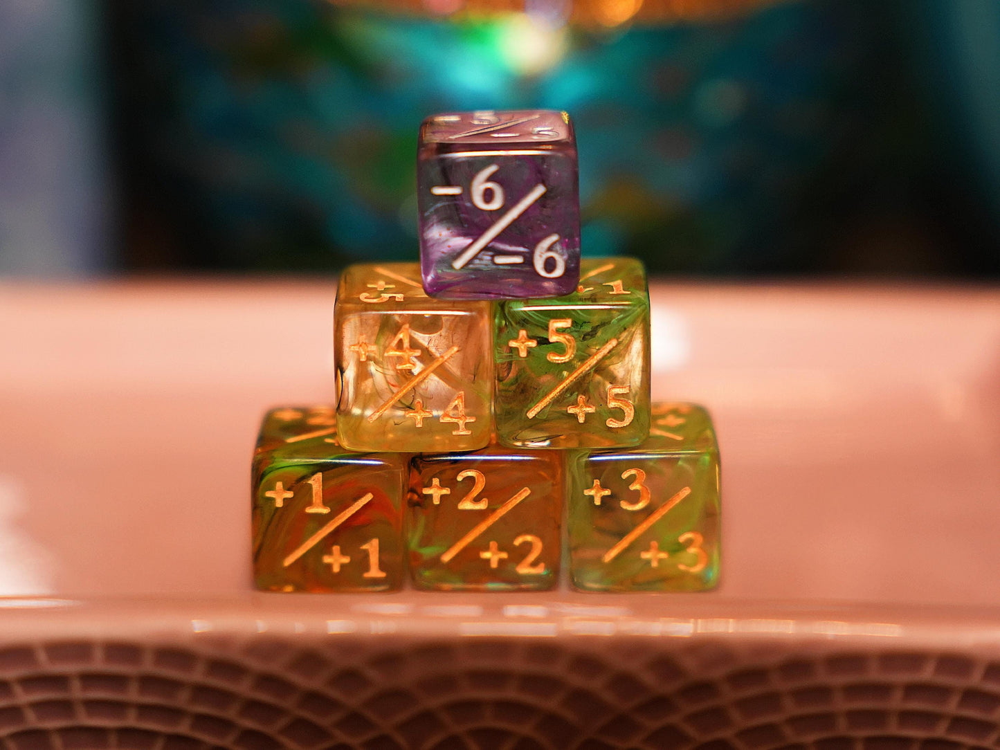 Counter Dice + / - , Magic TCG, Yellow & Purple Swirls Theme, perfect for any magic the gather deck! Edh, Cedh Magic Deck! Great MTG Gift!