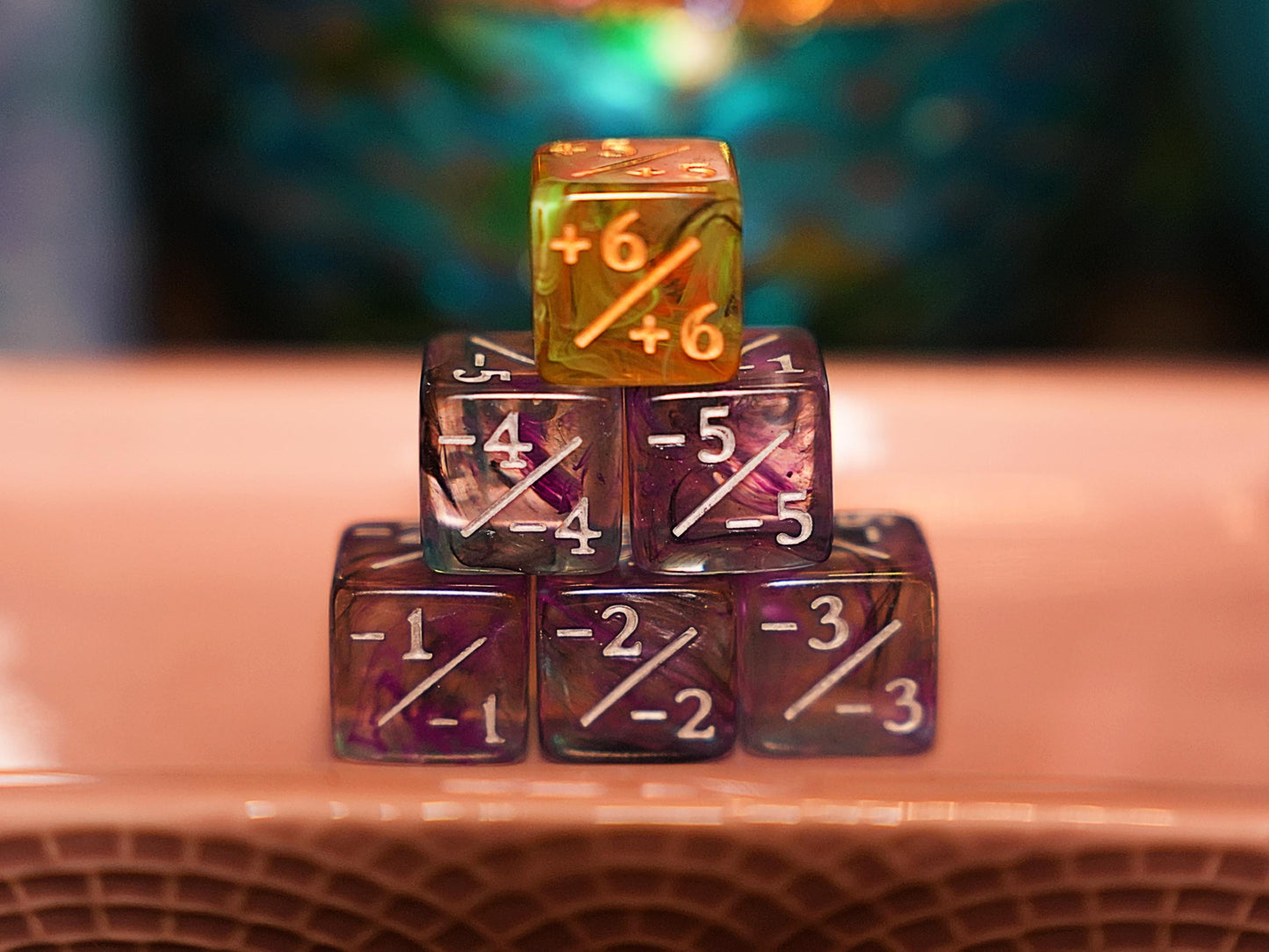Counter Dice + / - , Magic TCG, Yellow & Purple Swirls Theme, perfect for any magic the gather deck! Edh, Cedh Magic Deck! Great MTG Gift!