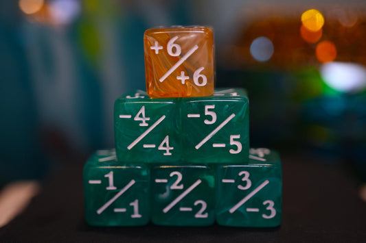 Counter Dice + / - , Magic TCG, Green & Yellow Swirls Theme, perfect for any magic the gather deck! Edh, Cedh Magic Deck! Great MTG Gift!